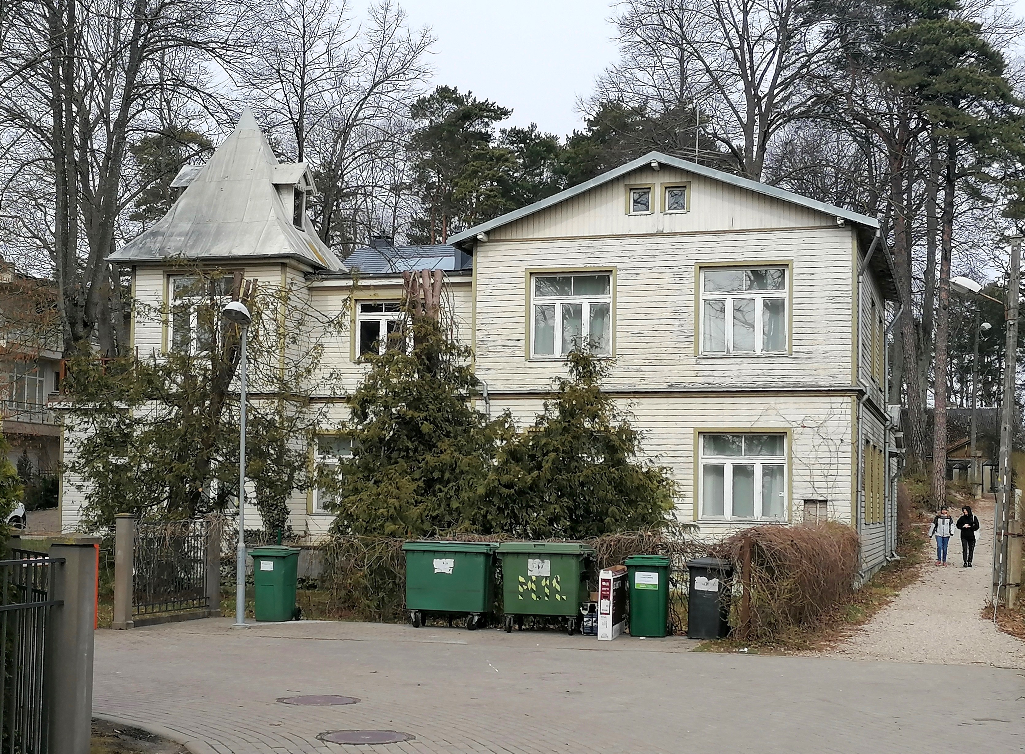 Viesu nams "Rakstnieku māja"